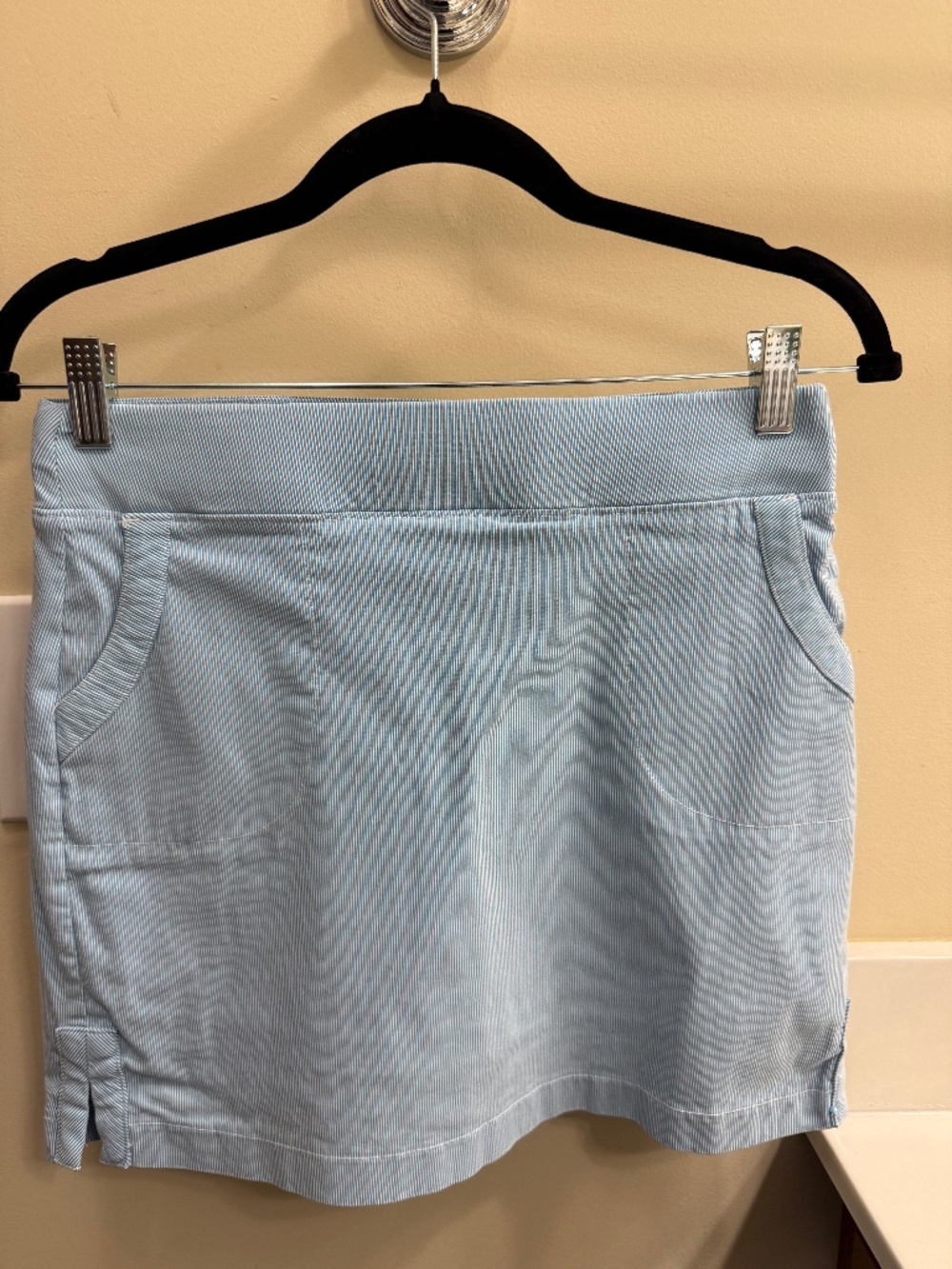 Two Crown & ivy skirts spring summer size 2